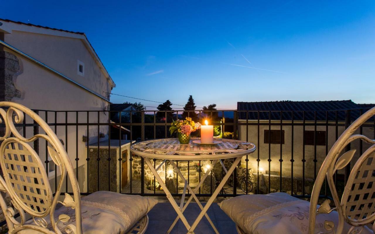 Holiday Home Eredita Milohnici Exterior foto