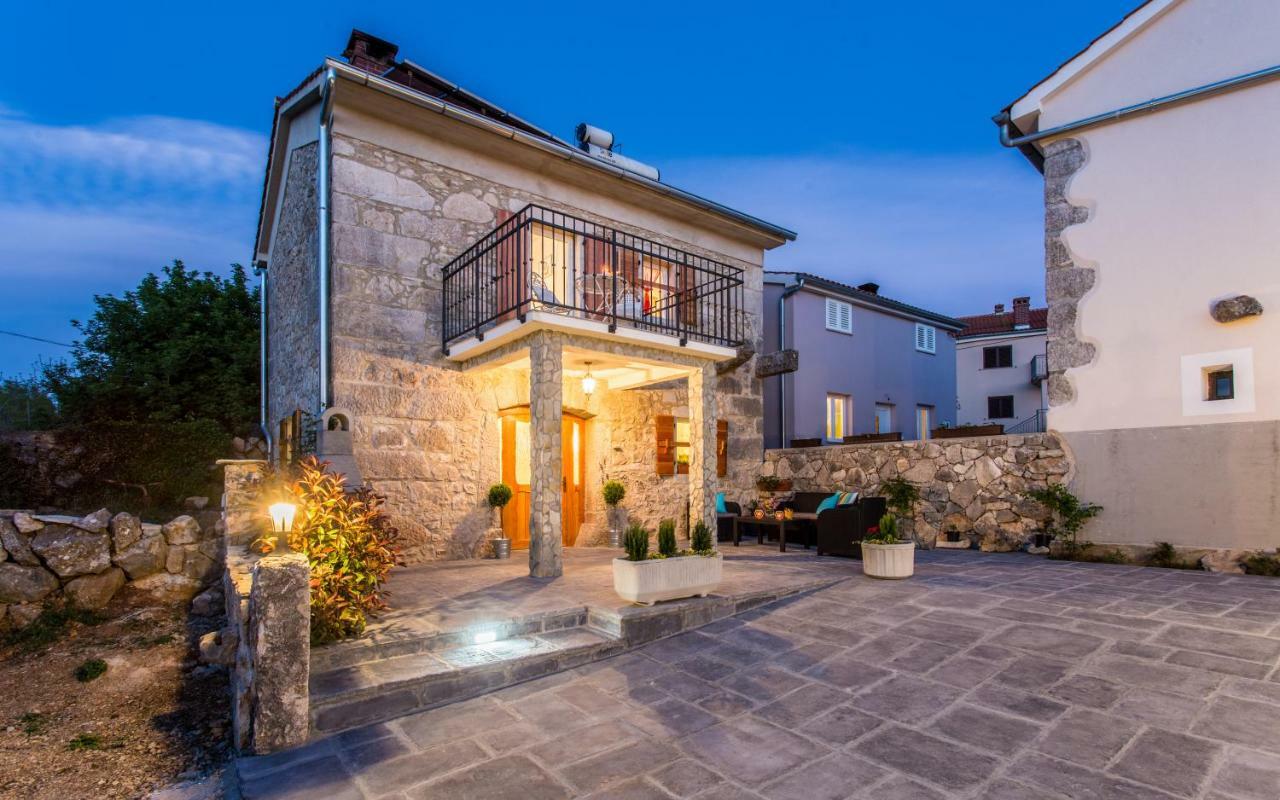 Holiday Home Eredita Milohnici Exterior foto